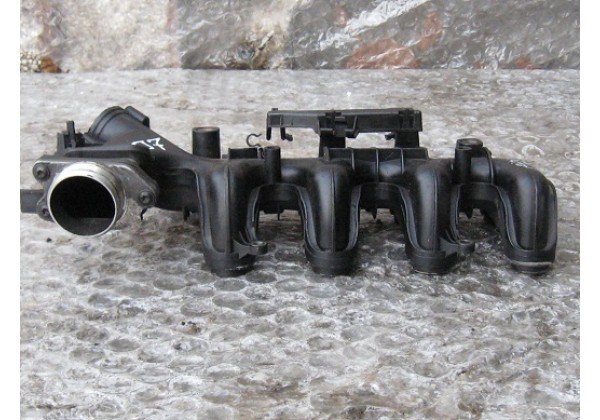 Коллектор впускний Peugeot, Citroen 1.6 HDi 16V, 9651858680, 0361.N3, 9653808680, 9684941780